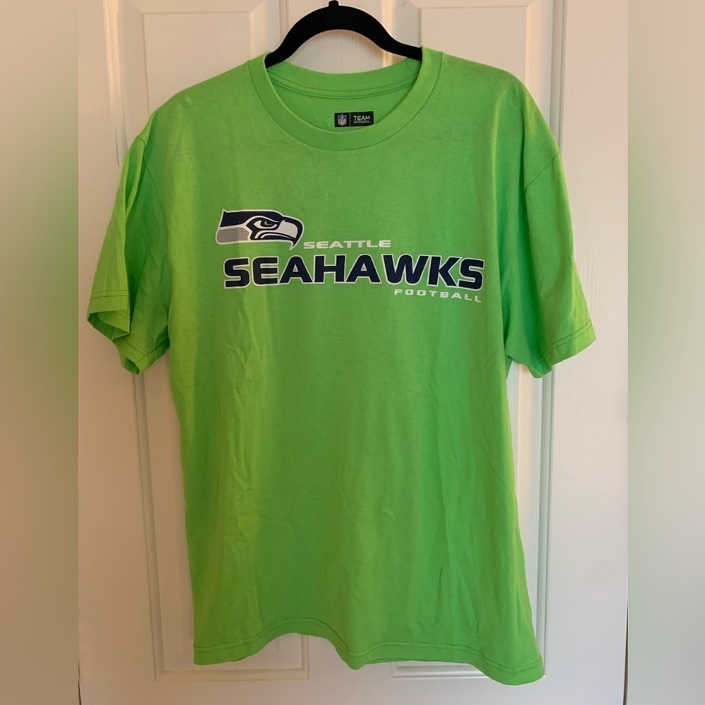 OFFICIAL NFL Lime & Navy Seahawks tee Size Large - Picture 2 of 6
